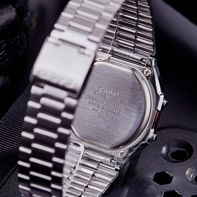 Relógio Casio prateado masculino
