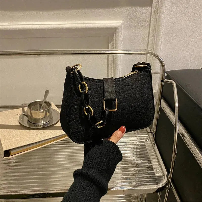 Bolsa quadrada pequena