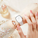 Relógio feminino pulseira em couro minimalista elegante